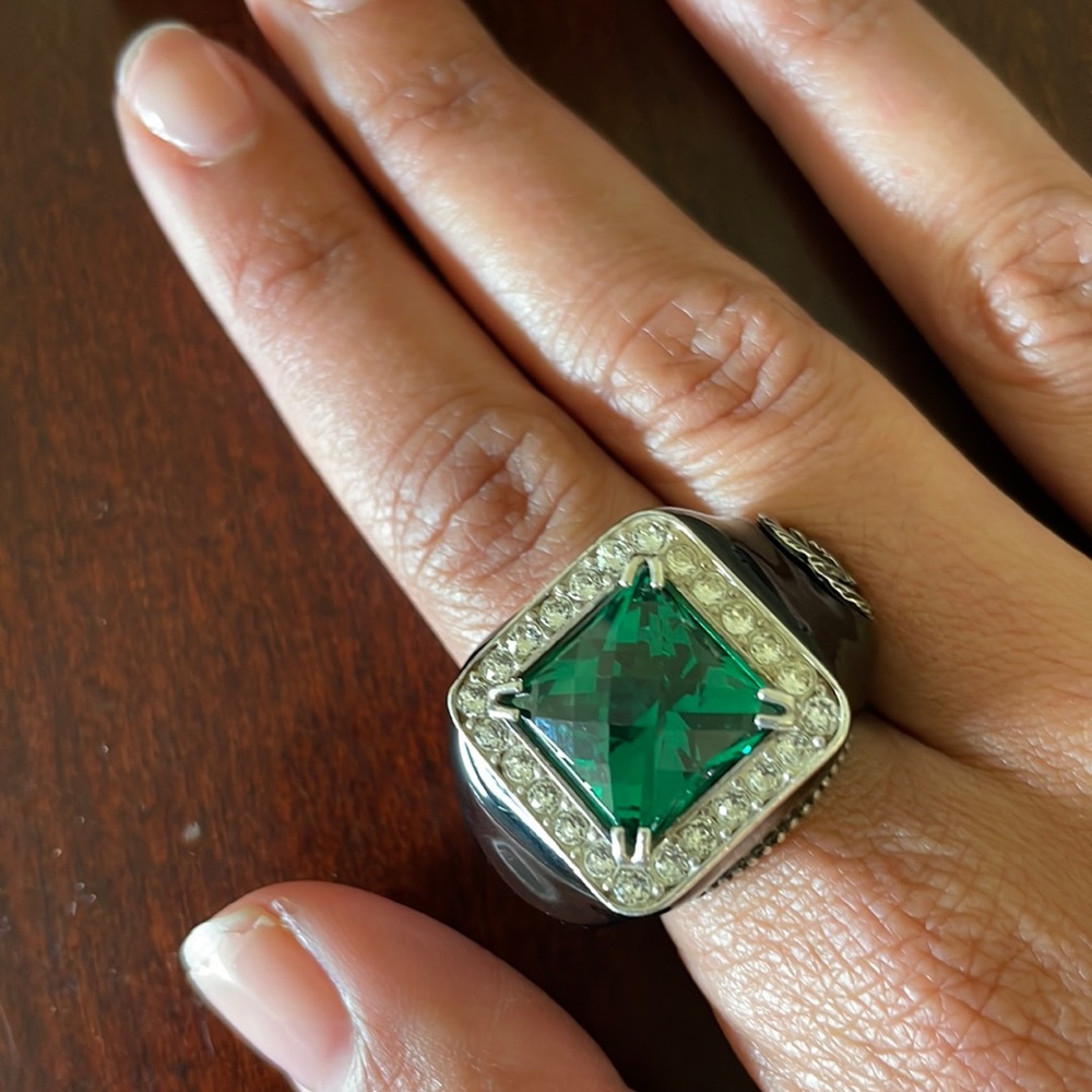 Gucci crystal and enamel cocktail ring
